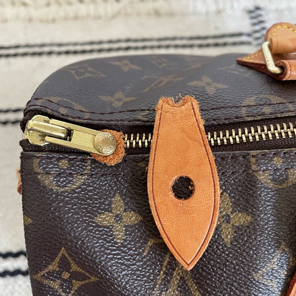 Louis Vuitton Speedy Bag - Picture 2 of 6